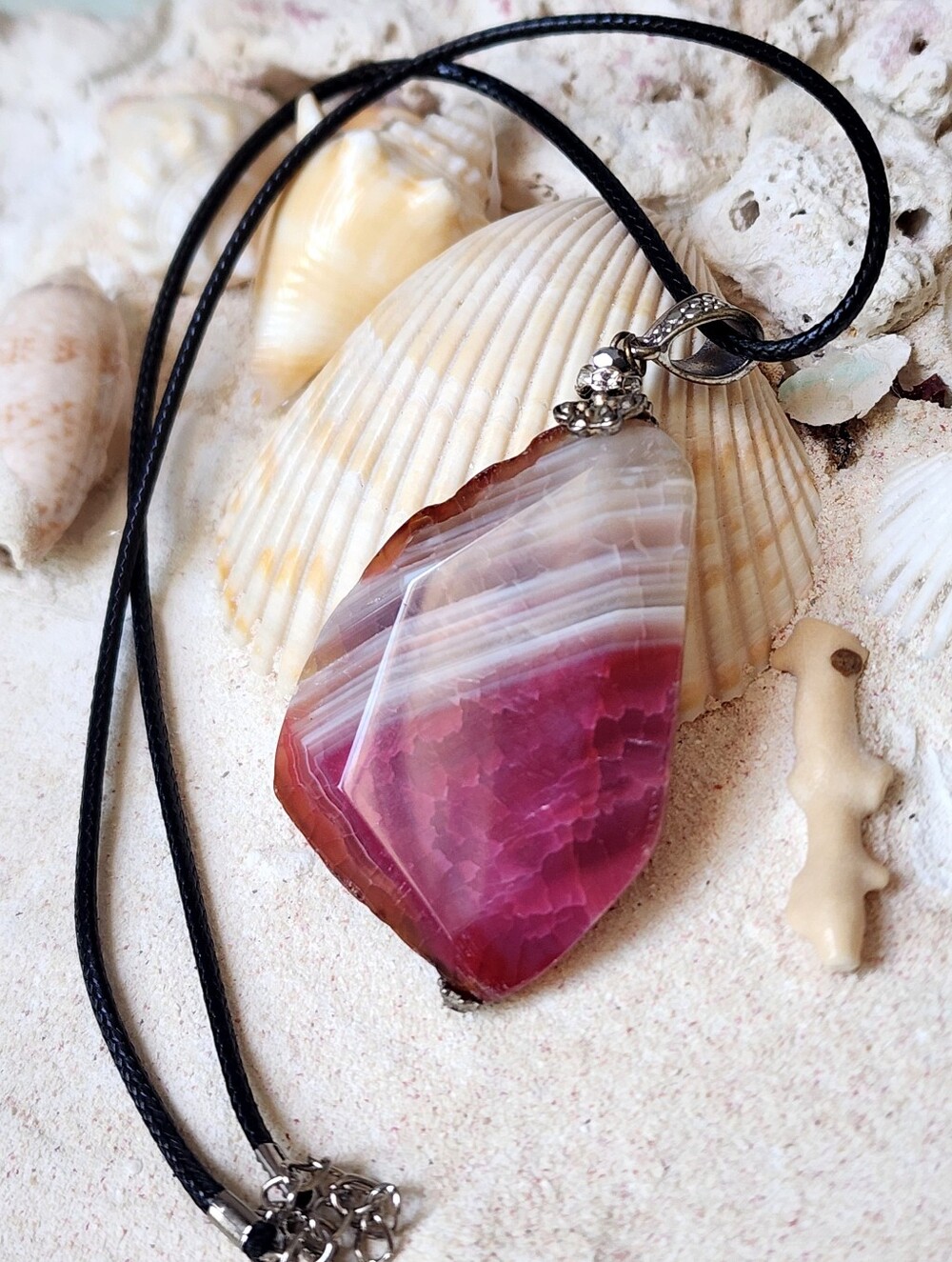Natural RAW AGATE NUGGET CRYSTAL Healing Stone Necklace  Pendant